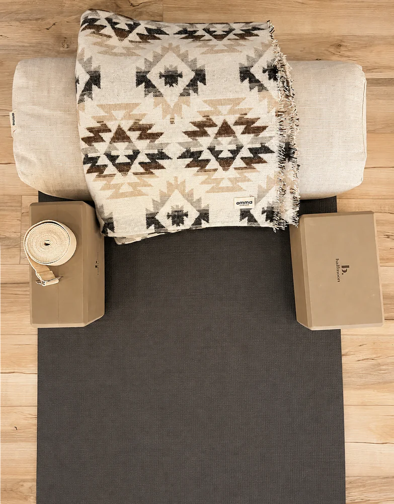 Atelier yin yoga restaurateur et nidra